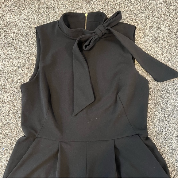 Calvin Klein Black Jumpsuit with fitted Waistline - Picture 3 of 10